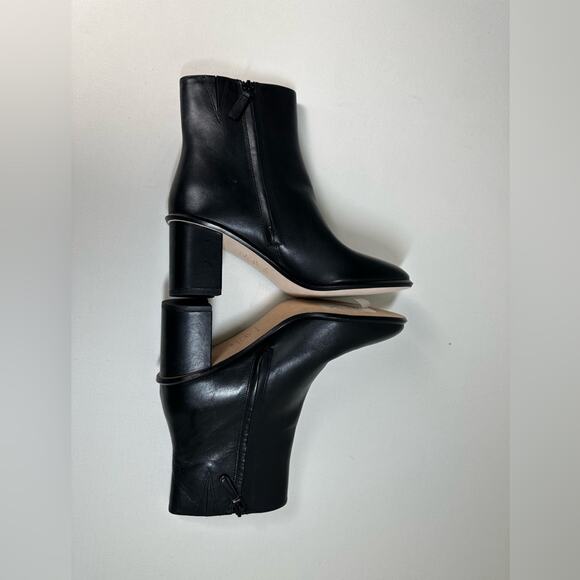 Tory Burch Casual Zip Up Bootie Black Leather Block Heel Ankle Boot Size 8 NWOB - Picture 5 of 9